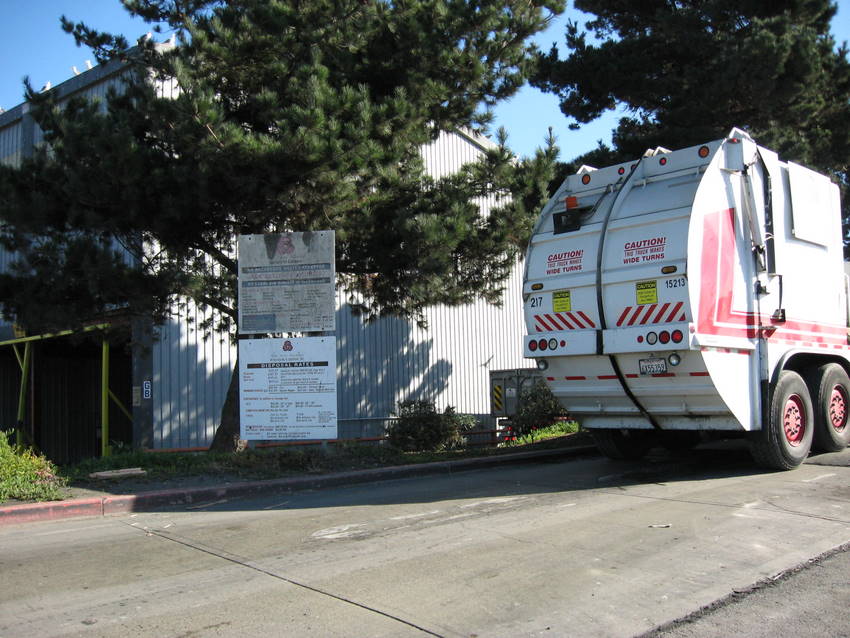 two bin truck. doors open L or R